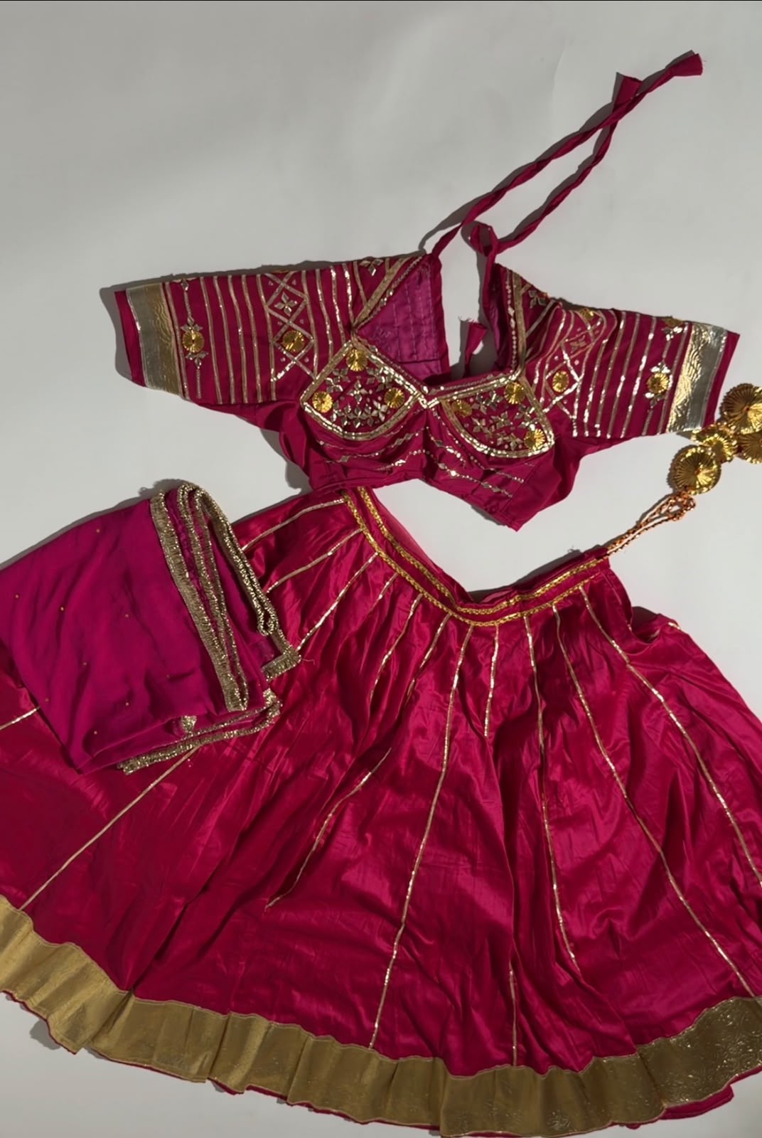Gulabi Aangi- Lehenga Set